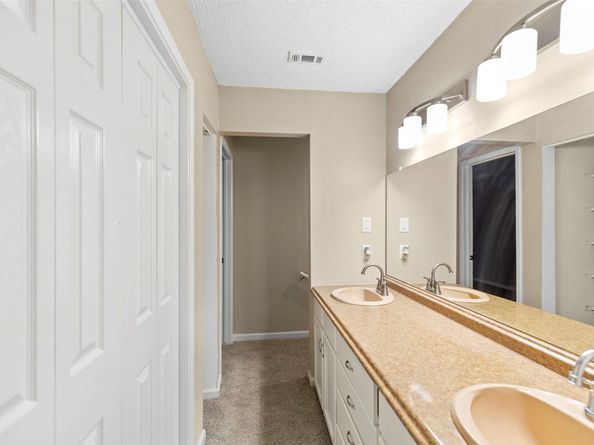 9501 Windswept Lane 9501, Houston TX 77063