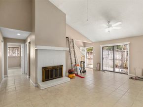 9501 Windswept Lane 9501, Houston TX 77063