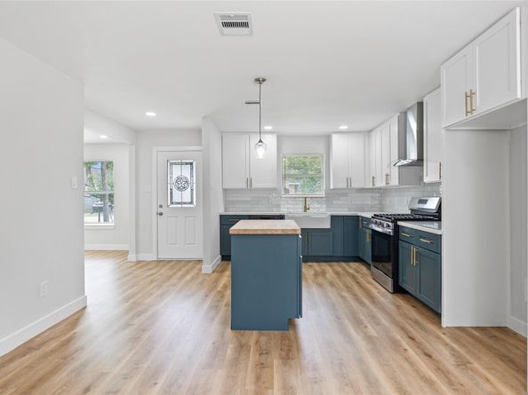 5115 Clay Street, Houston TX 77023
