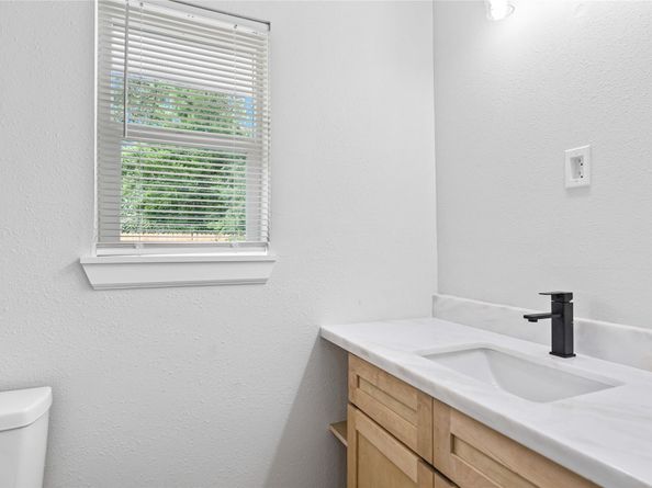 5115 Clay Street, Houston TX 77023
