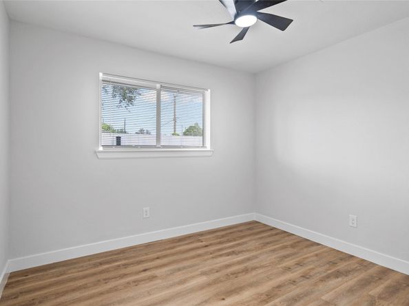 5115 Clay Street, Houston TX 77023