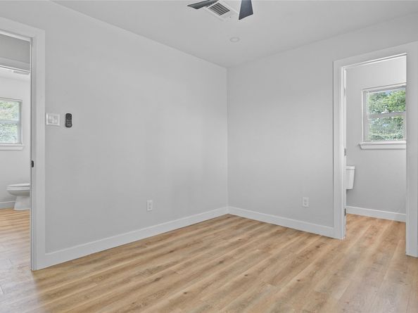 5115 Clay Street, Houston TX 77023