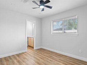 5115 Clay Street, Houston TX 77023