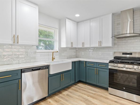 5115 Clay Street, Houston TX 77023