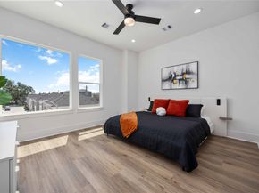 1937 Knoll Square Drive, Houston TX 77080