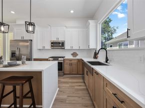 1937 Knoll Square Drive, Houston TX 77080