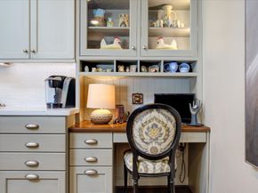 4053 Breakwood Drive, Houston TX 77025