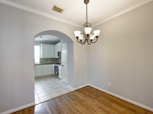 1720 Bailey Street, Houston TX 77019