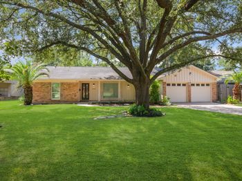 1539 Maux Drive