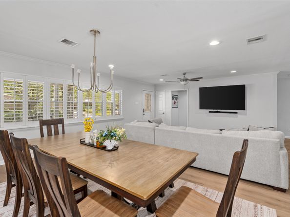 4845 Briarbend Drive, Houston TX 77035