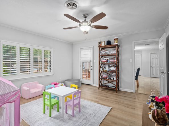 4845 Briarbend Drive, Houston TX 77035