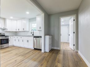 4814 Caplin St, Houston TX 77026