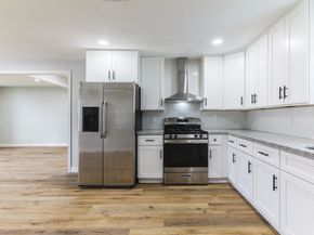 4814 Caplin St, Houston TX 77026