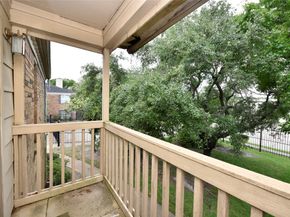2626 Holly Hall Street 401, Houston TX 77054