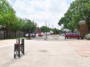 2626 Holly Hall Street 401, Houston TX 77054