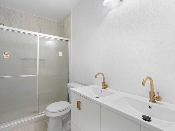 6633 Avenue T, Houston TX 77011