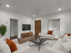 6633 Avenue T, Houston TX 77011