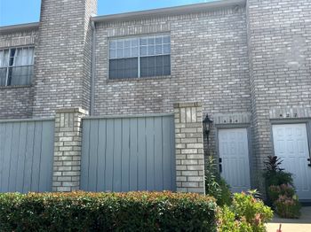 424 Wilcrest Drive