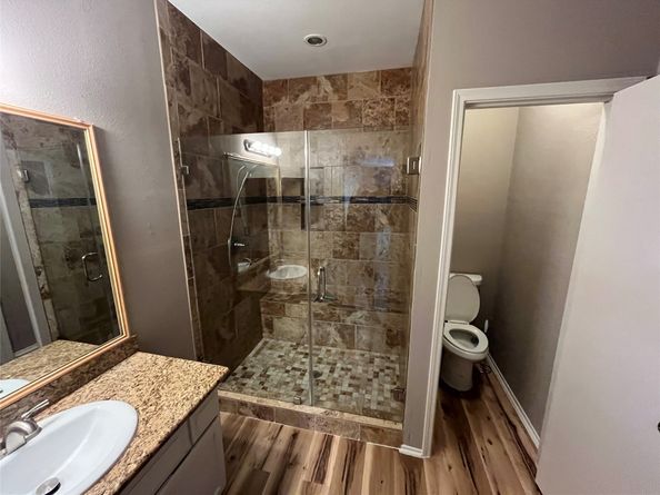 424 Wilcrest Drive 424, Houston TX 77042