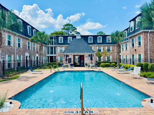 357 N Post Oak Lane 102, Houston TX 77024