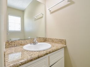 2554 Hodges Bend Circle Circle, Sugar Land TX 77479