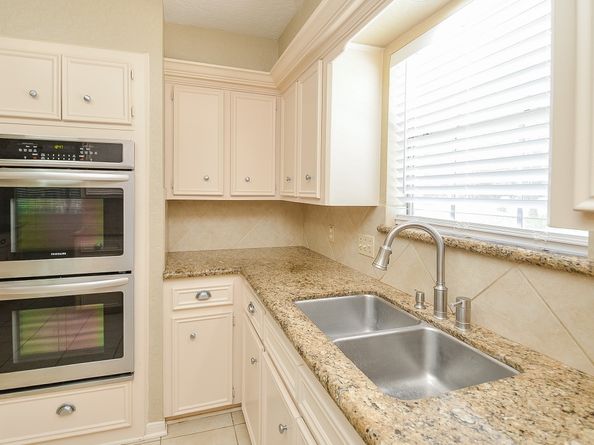 2554 Hodges Bend Circle Circle, Sugar Land TX 77479