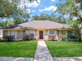 2554 Hodges Bend Circle Circle