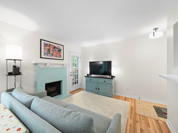 3500 Tangle Brush Drive 28, The Woodlands TX 77381