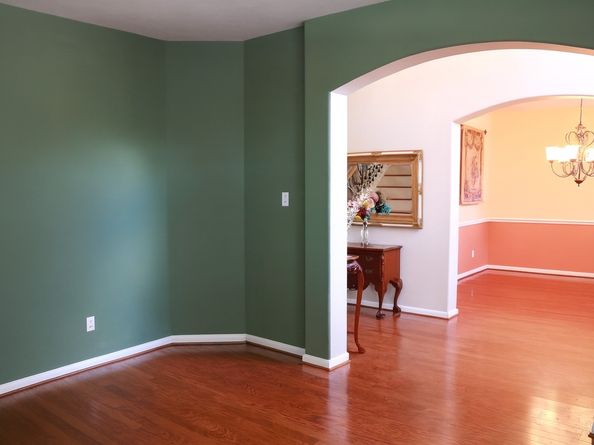 3306 Elmcrest Drive, Houston TX 77088