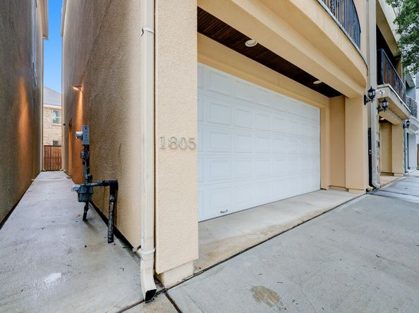 1805 Arbor Street, Houston TX 77004