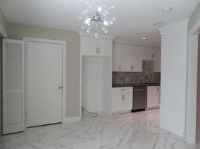 11619 Bowlan Lane, Houston TX 77035