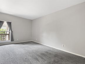 2100 Tanglewilde Street 378, Houston TX 77063