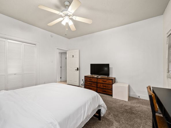 606 W Drew Street, Houston TX 77006