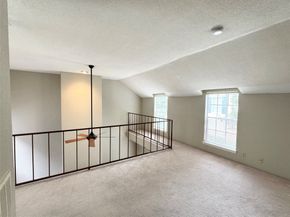 2323 Augusta Drive 36, Houston TX 77057