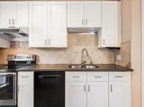 2710 Grants Lake Boulevard E3, Sugar Land TX 77479