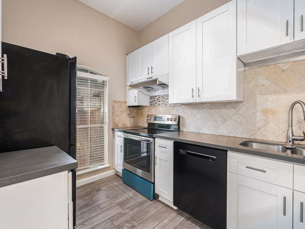 2710 Grants Lake Boulevard E3, Sugar Land TX 77479