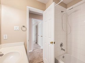 2710 Grants Lake Boulevard E3, Sugar Land TX 77479