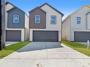 9932 Lanewell Street, Houston TX 77029