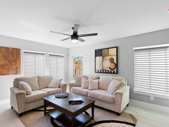 9932 Lanewell Street, Houston TX 77029