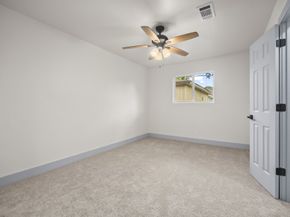 4903 Mayflower Street, Houston TX 77033