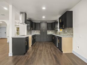 4903 Mayflower Street, Houston TX 77033