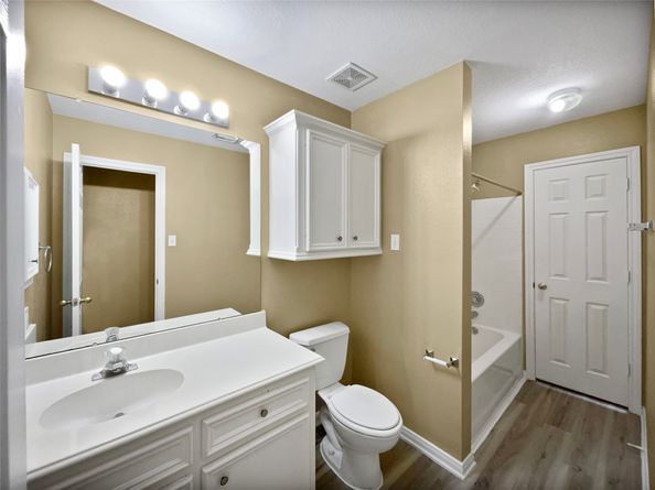 1800 Arbor Glen, Conroe TX 77303