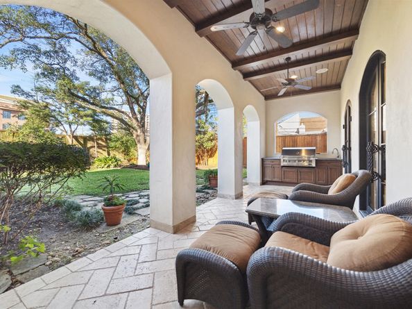 4506 Bryn Mawr Lane, Houston TX 77027
