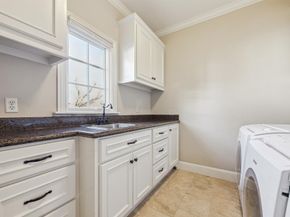 4506 Bryn Mawr Lane, Houston TX 77027