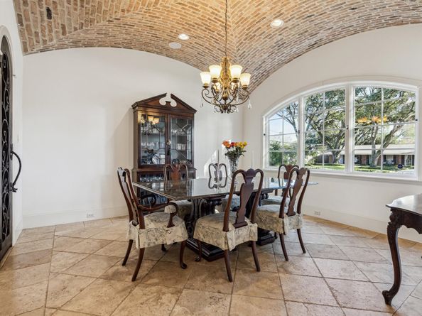 4506 Bryn Mawr Lane, Houston TX 77027