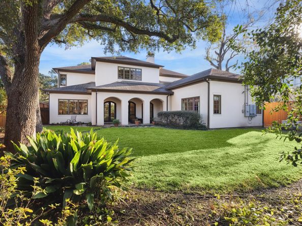 4506 Bryn Mawr Lane, Houston TX 77027