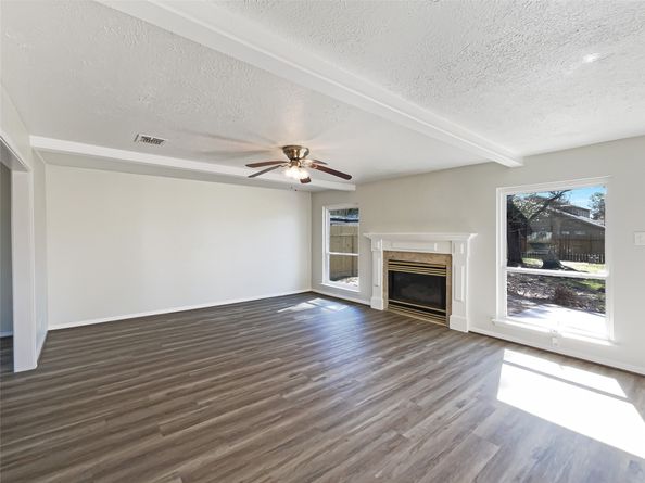 515 Rosewood Drive, Shenandoah TX 77381