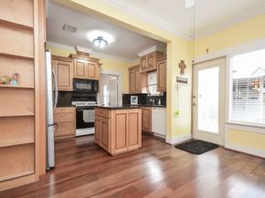 3211 Beauchamp Street, Houston TX 77009