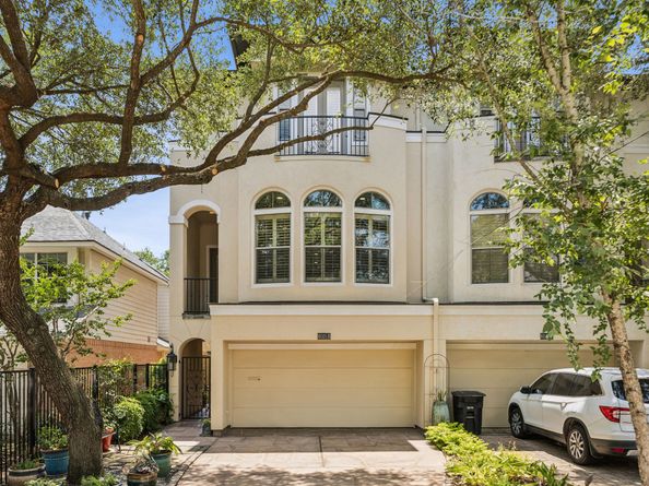 6515 Pickens Street B, Houston TX 77007