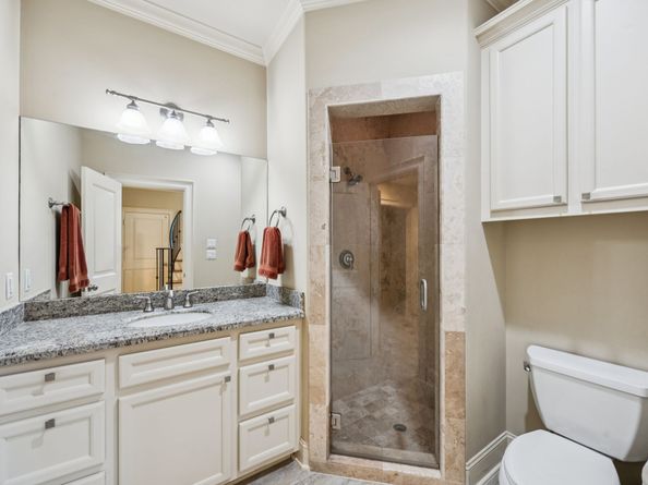 6515 Pickens Street B, Houston TX 77007